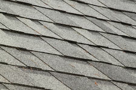 4 ways to determine if roof needs cleaned